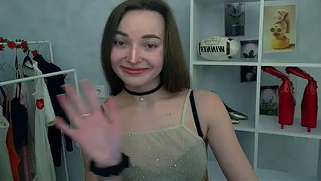  Barbie Kiss  online show from 01.18.26