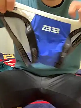 Snapshot of wowowa_3 chatting on 01.13.25 wowowa 3 online show from 01.13.25