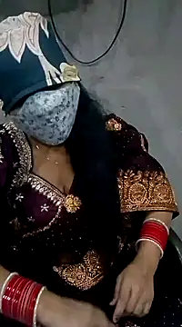 VyingAviary online show from 03.21.25