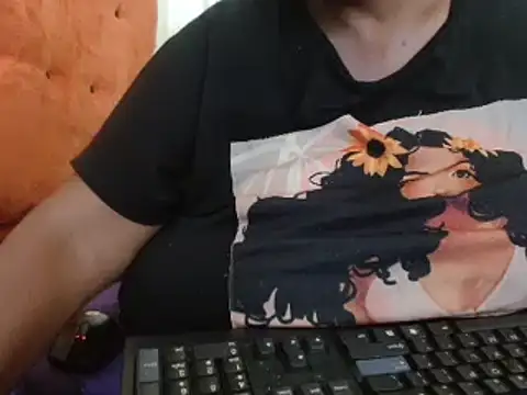 tinagiant online show from 02.06.25