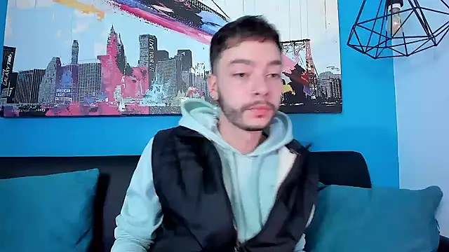 Snapshot of noah_ricci chatting on 12.19.24 noah ricci online show from 12.19.24