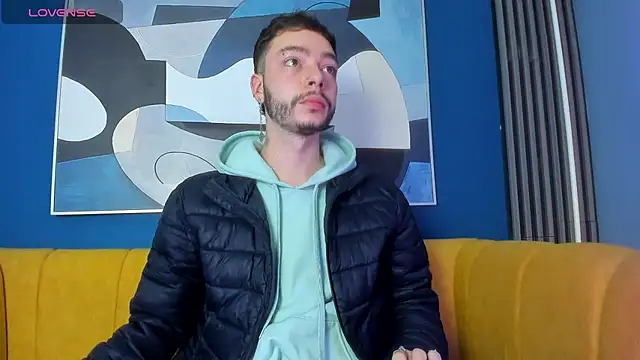 Snapshot of noah_ricci chatting on 12.21.24 noah ricci online show from 12.21.24
