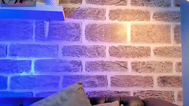 Snapshot of noah_ricci chatting on 10.26.25 noah ricci online show from 10.26.25