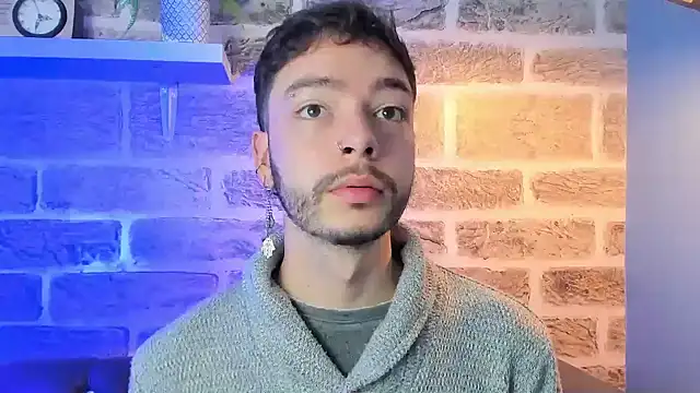 Snapshot of noah_ricci chatting on 10.29.25 noah ricci online show from 10.29.25