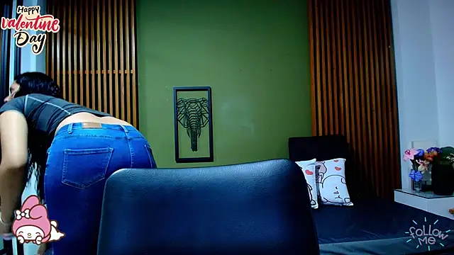 dahiana spark online show from 02.15.25