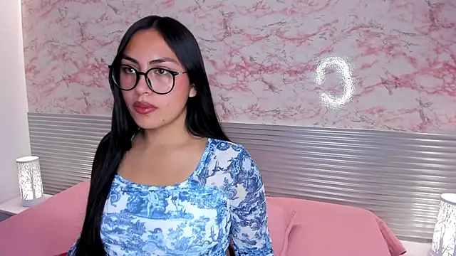  Danaa online show from 09.15.25