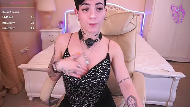 SophiyaStar online show from 01.31.25
