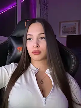 EricaWalls online show from 11.02.25