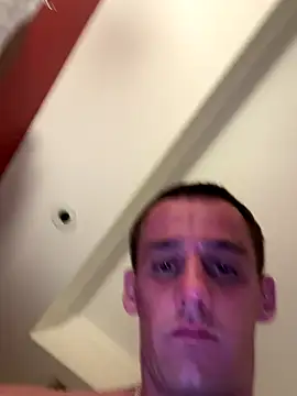 Snapshot of PeytonJohnn chatting on 09.27.25 PeytonJohnn online show from 09.27.25