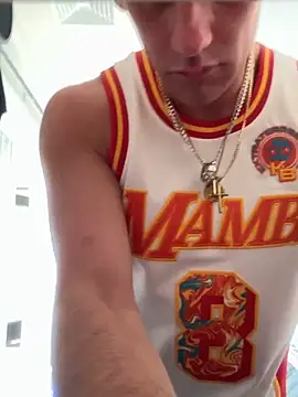 Snapshot of PeytonJohnn chatting on 10.22.25 PeytonJohnn online show from 10.22.25