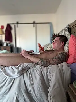 PeytonJohnn online show from 11.18.25