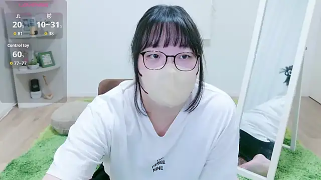 o-Aya-o online show from 10.17.25