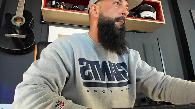 axxelrich  online show from 02.09.25