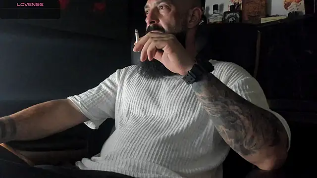 axxelrich  online show from 09.20.25