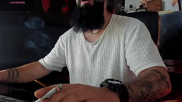 axxelrich  online show from 09.22.25