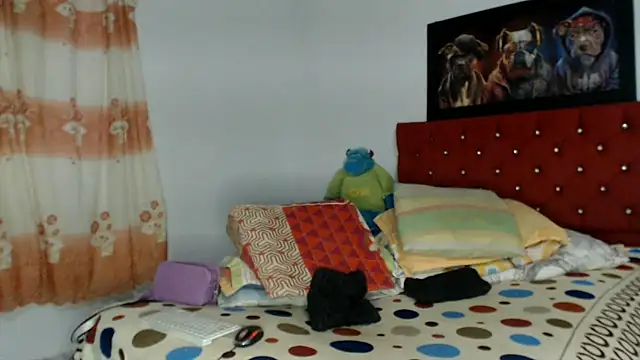 dirtycouplehot2 online show from 02.23.25