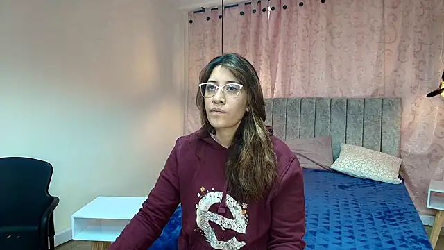 VioletaScott  online show from 12.11.24