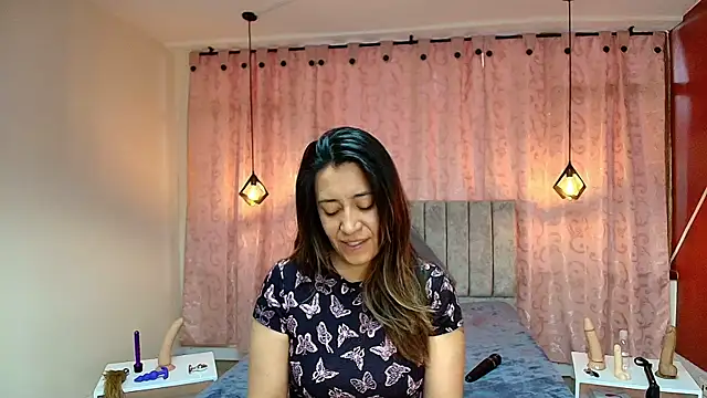 VioletaScott  online show from 10.07.25