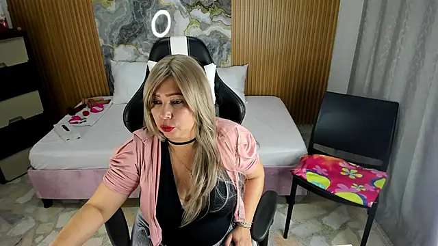 Danna topless online show from 01.18.25