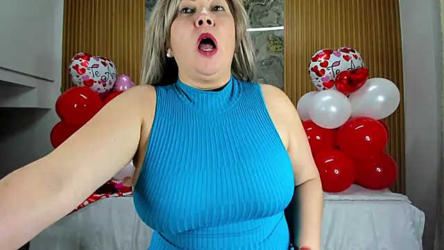 Danna topless online show from 02.13.25