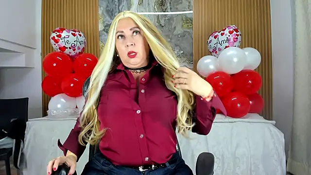 Danna topless online show from 02.14.25