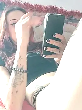 kriszy baby online show from 12.04.25