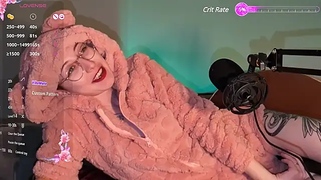 lovelylucyy online show from 02.02.25