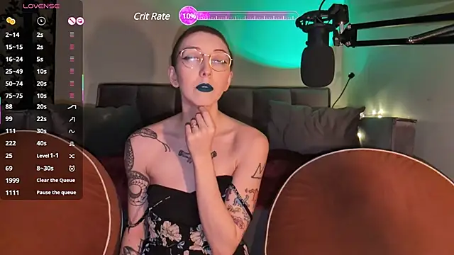 lovelylucyy online show from 02.07.25