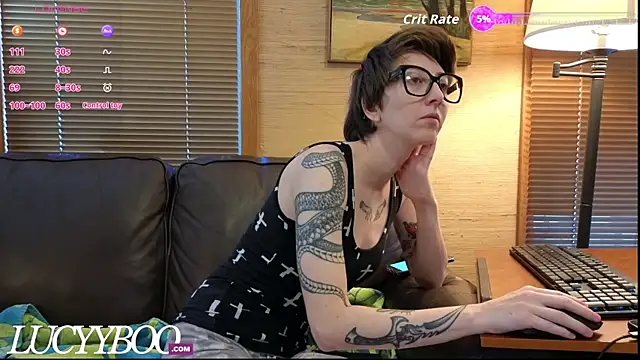 lovelylucyy online show from 12.02.25