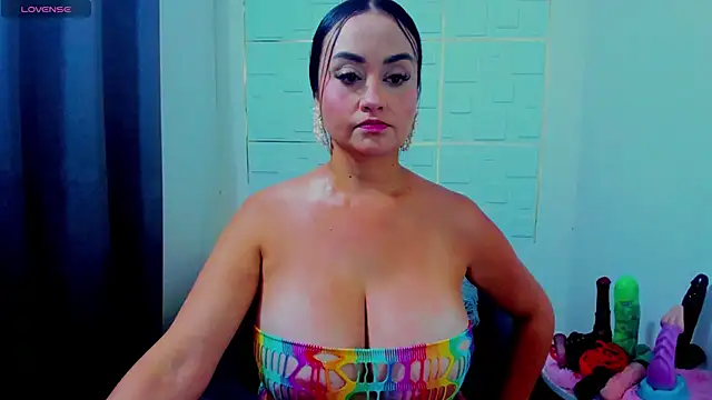 IsaSixty9 online show from 03.08.25