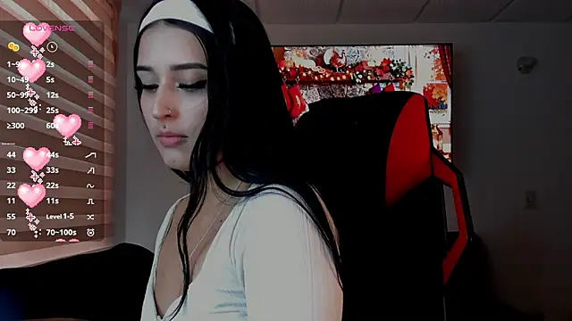 Snapshot of Charlotte_greys chatting on 11.07.25 Charlotte greys online show from 11.07.25