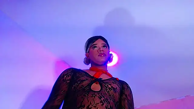 Snapshot of vanessa_nauthygirls chatting on 10.09.25 vanessa nauthygirls online show from 10.09.25