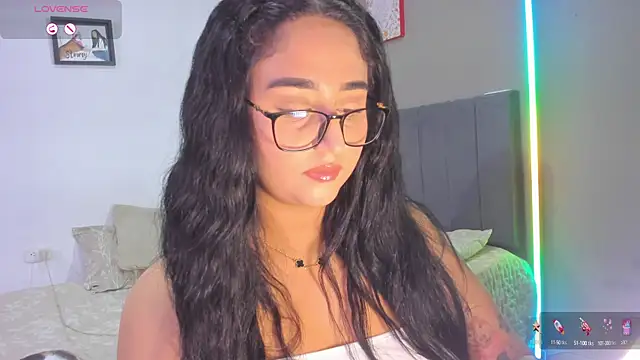 Snapshot of curvy_jhacky chatting on 09.30.25 curvy jhacky online show from 09.30.25