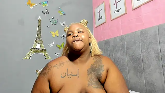 briyinabloom  online show from 02.04.25