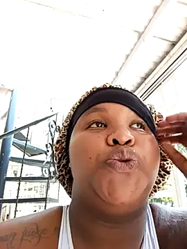 briyinabloom  online show from 03.16.25