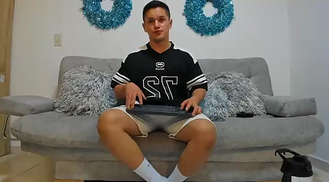 julian wallace online show from 01.14.25