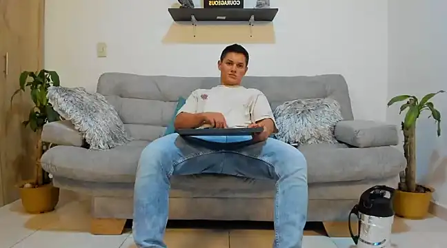 julian wallace online show from 01.21.25