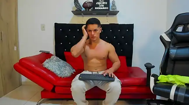 julian wallace online show from 03.17.25