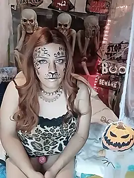 Snapshot of JOSSYANNE chatting on 10.29.25 JOSSYANNE online show from 10.29.25