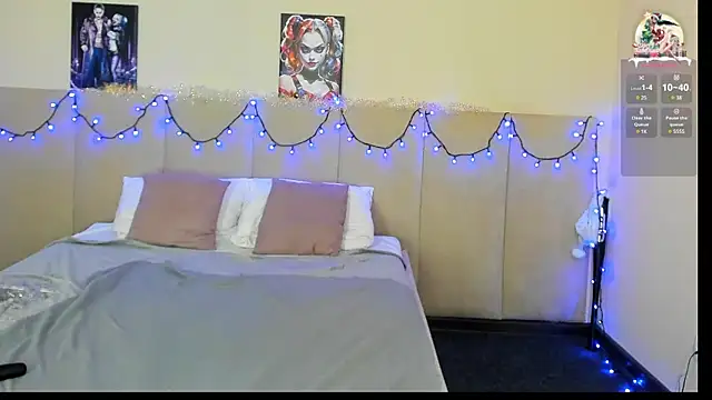 MuscleXXXBarbie online show from 12.31.24