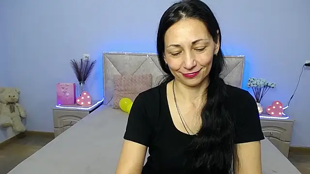 LiluGrants online show from 01.11.25