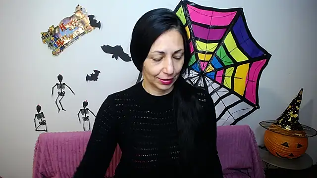 LiluGrants online show from 10.25.25