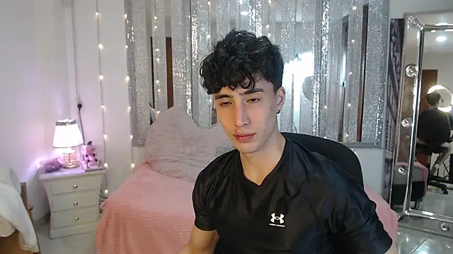 Snapshot of gojo_satoru_18 chatting on 01.15.25 gojo satoru 18 online show from 01.15.25