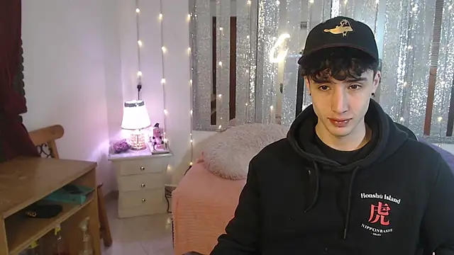 Snapshot of gojo_satoru_18 chatting on 01.22.25 gojo satoru 18 online show from 01.22.25