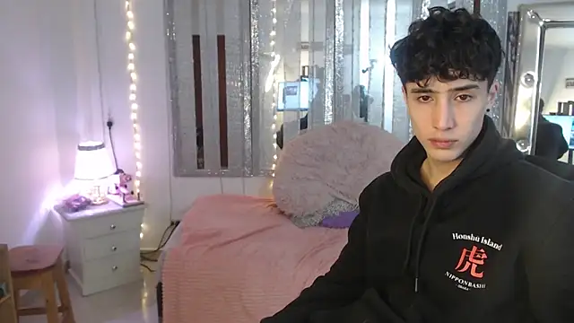 Snapshot of gojo_satoru_18 chatting on 01.29.25 gojo satoru 18 online show from 01.29.25