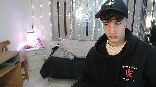 Snapshot of gojo_satoru_18 chatting on 02.10.25 gojo satoru 18 online show from 02.10.25