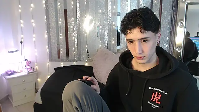 Snapshot of gojo_satoru_18 chatting on 02.12.25 gojo satoru 18 online show from 02.12.25