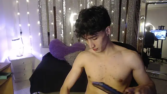 Snapshot of gojo_satoru_18 chatting on 02.17.25 gojo satoru 18 online show from 02.17.25