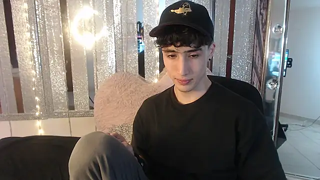 Snapshot of gojo_satoru_18 chatting on 02.18.25 gojo satoru 18 online show from 02.18.25