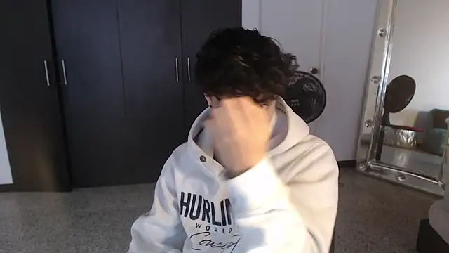 Snapshot of gojo_satoru_18 chatting on 03.04.25 gojo satoru 18 online show from 03.04.25